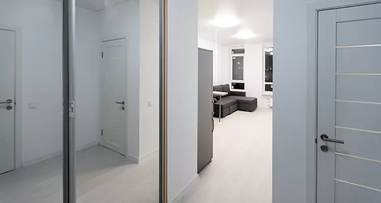 Modern Mirrored Closet Doors Repair in Stuart, FL